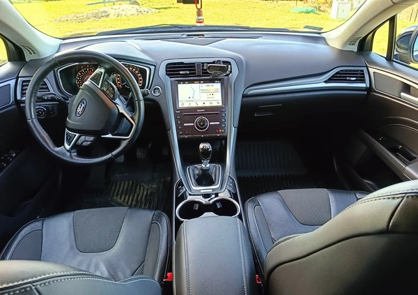 Ford Mondeo cena 52900 przebieg: 259000, rok produkcji 2016 z Łochów małe 16